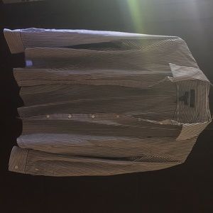 Women’s dress shirt